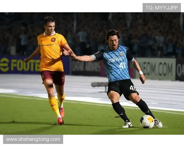 冈萨与川崎前锋的激烈对决解析及比赛前瞻展望